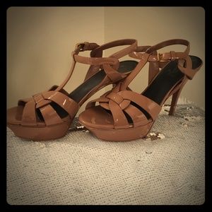 YSL Vitello Vernice Soft Nude Pumps Size 39